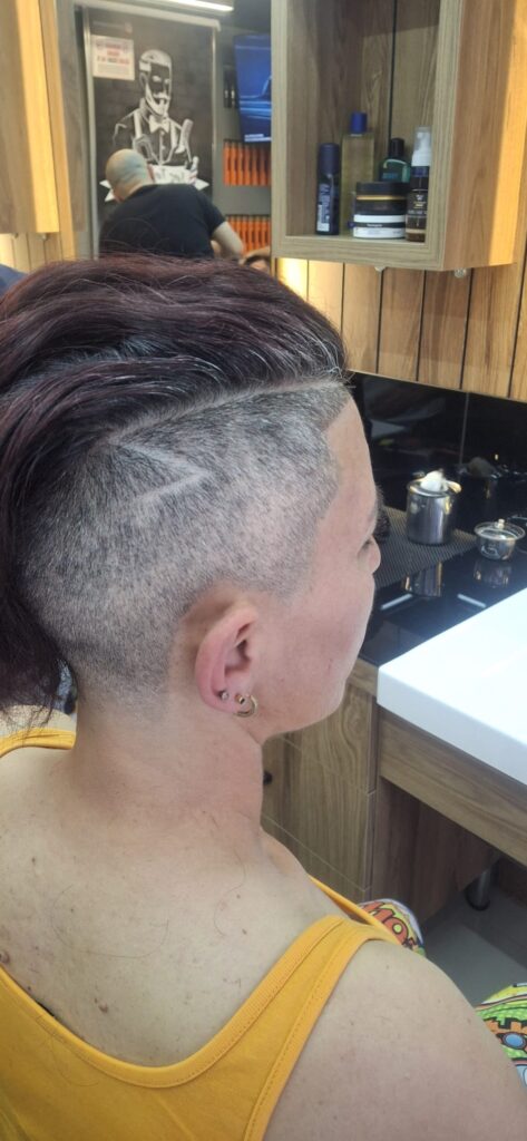 by_ali_sac_tasarim_edremit_berber_kuaför7